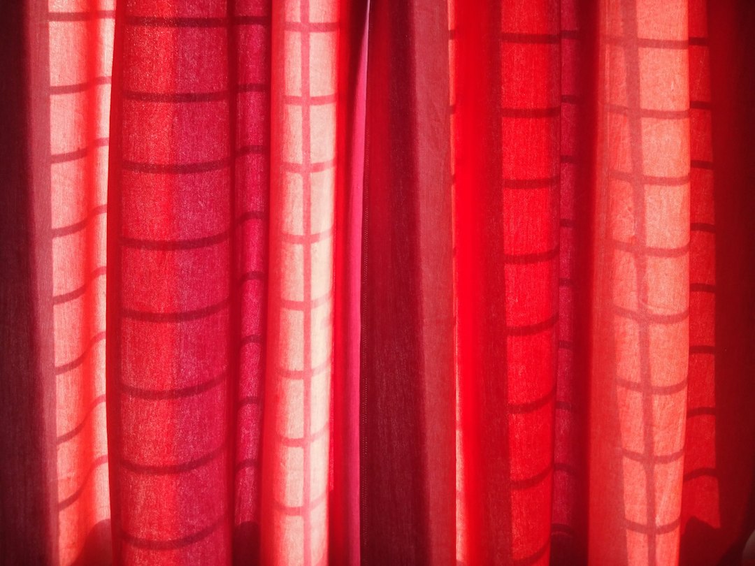 Art deco gordijnen: Breng vintage luxe naar je woonkamer